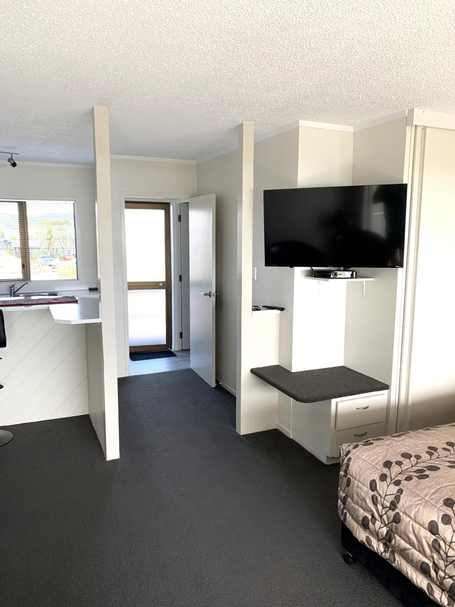 The Oceanside Motel Whitianga Εξωτερικό φωτογραφία