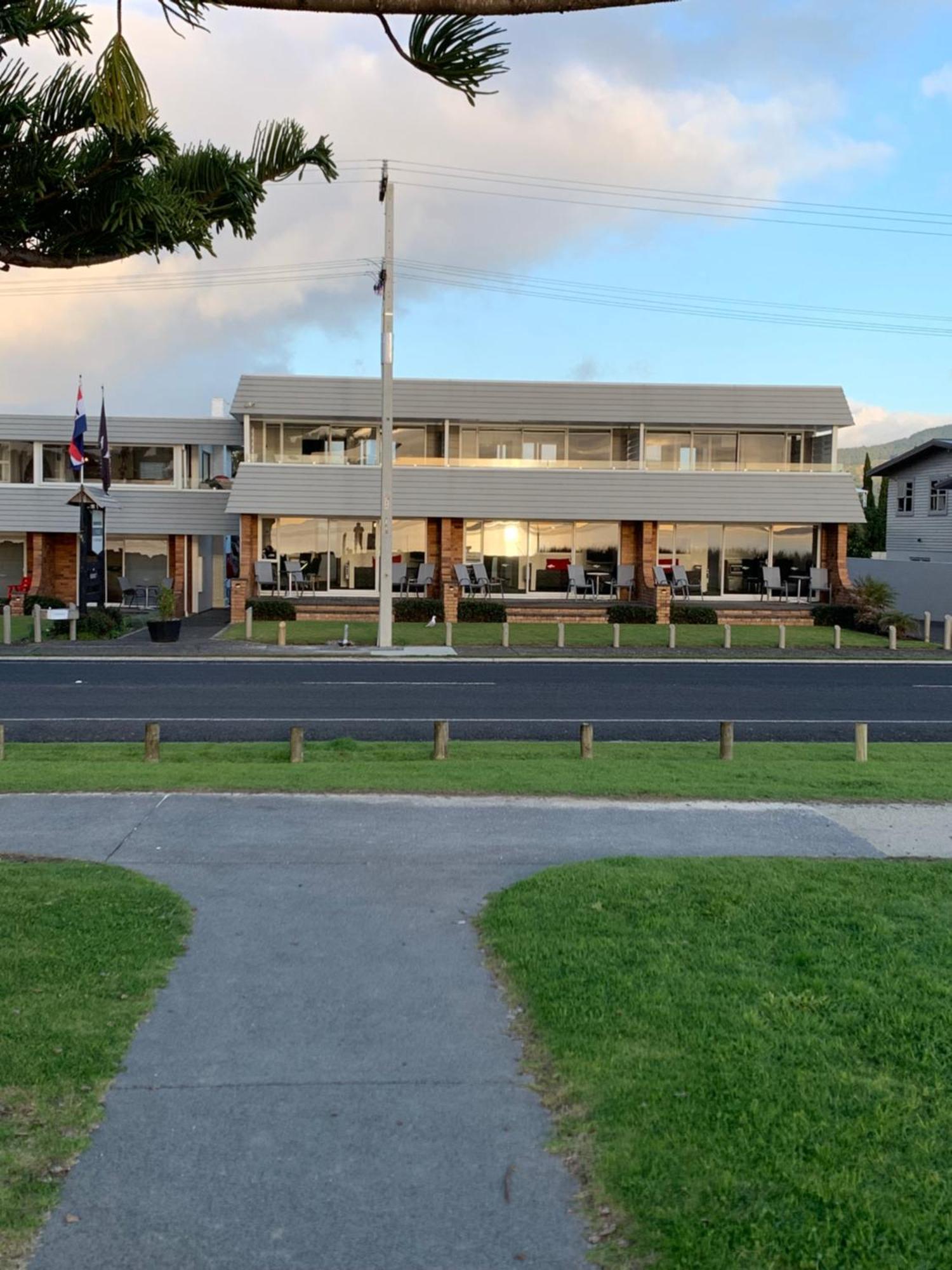 The Oceanside Motel Whitianga Εξωτερικό φωτογραφία