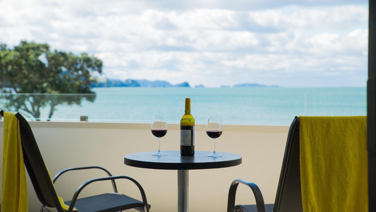 The Oceanside Motel Whitianga Εξωτερικό φωτογραφία