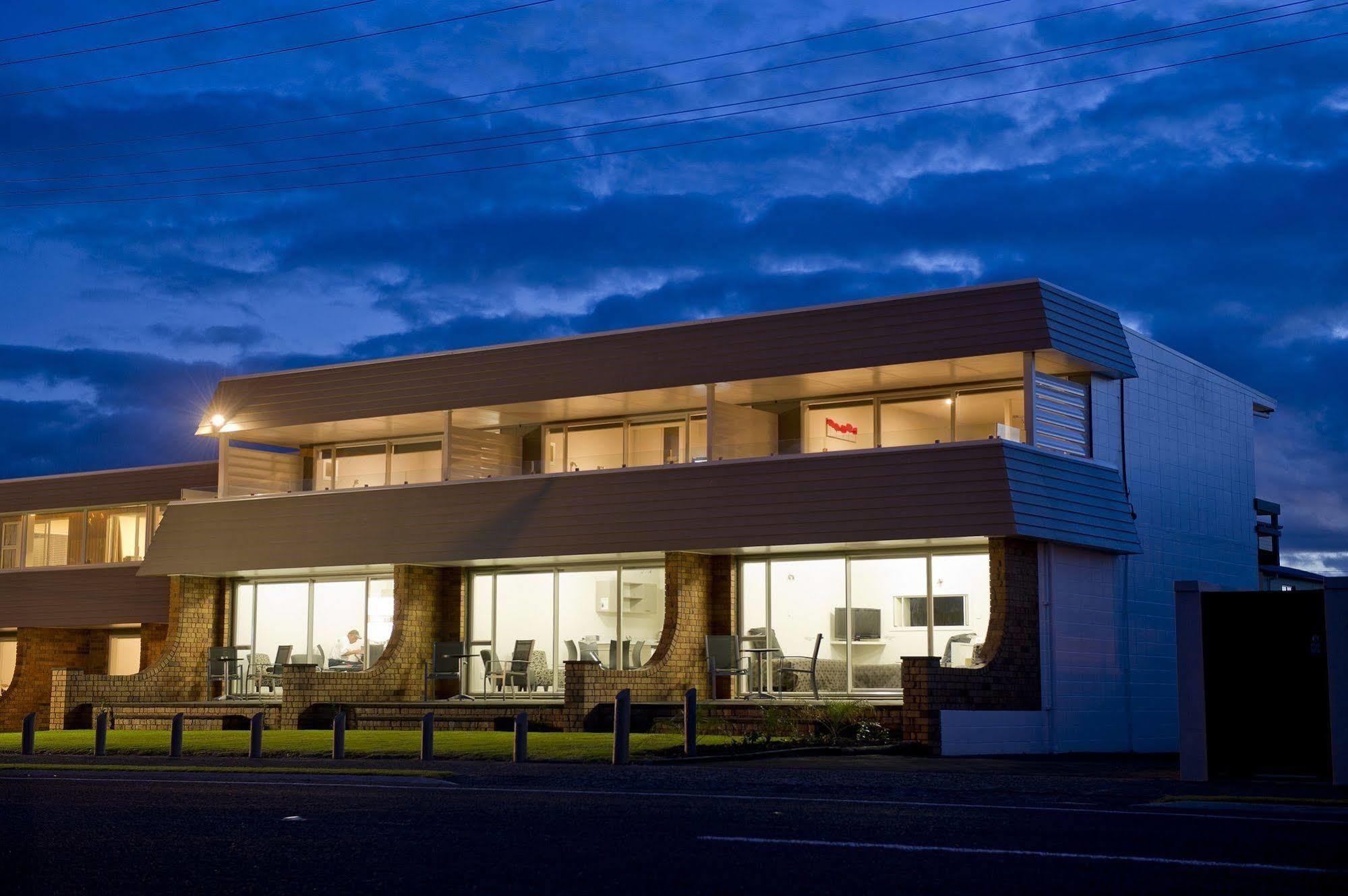 The Oceanside Motel Whitianga Εξωτερικό φωτογραφία