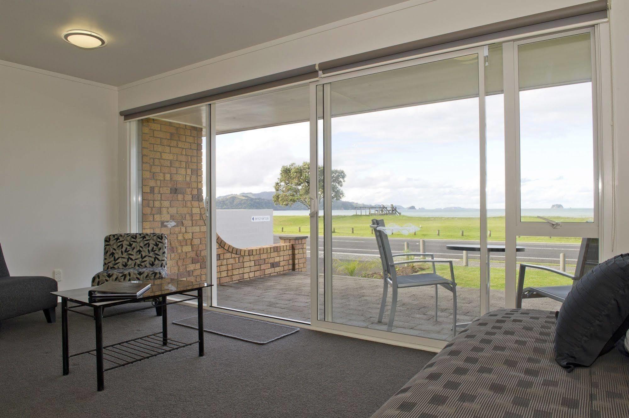 The Oceanside Motel Whitianga Εξωτερικό φωτογραφία