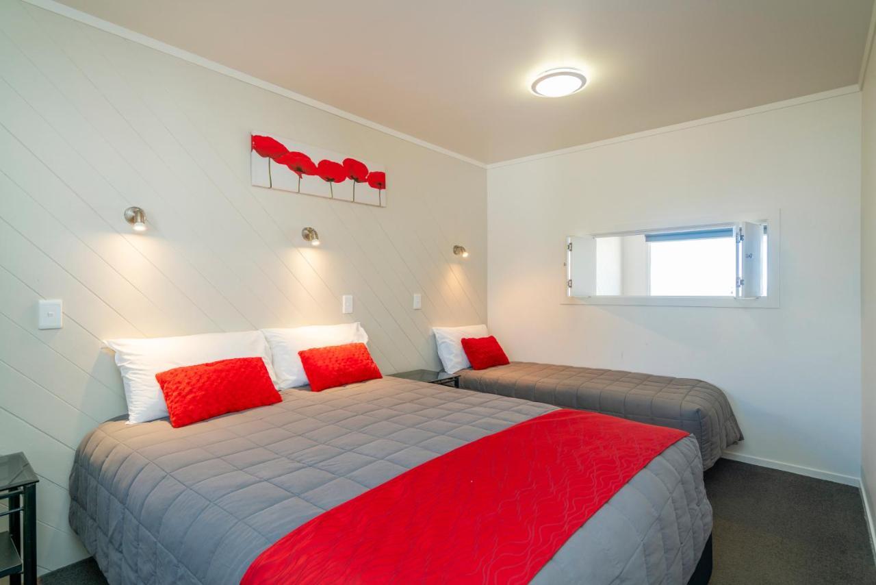 The Oceanside Motel Whitianga Εξωτερικό φωτογραφία