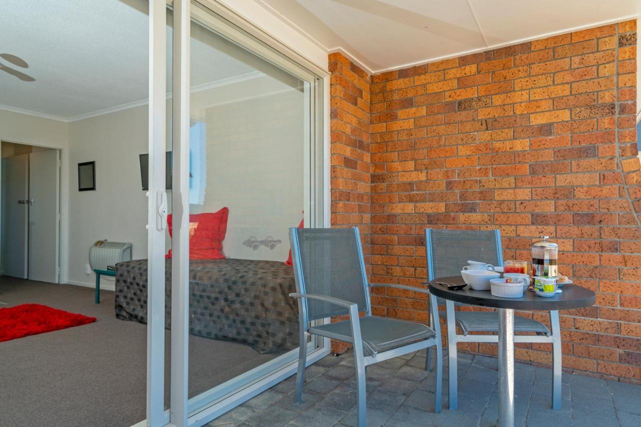 The Oceanside Motel Whitianga Εξωτερικό φωτογραφία